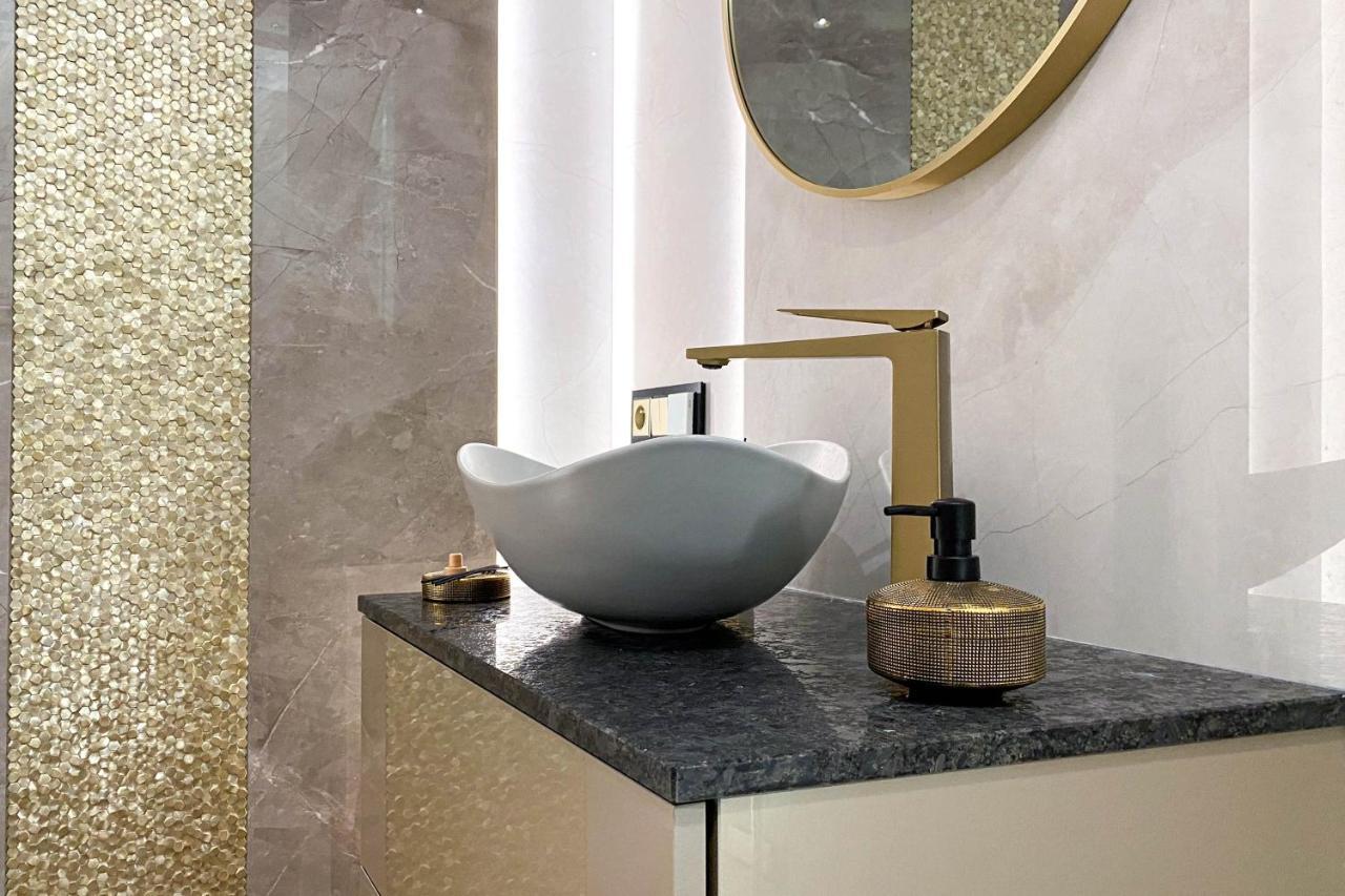 Monaco Premium Suites - New Bagian luar foto